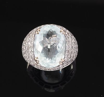 une bague aigue-marine et diamant