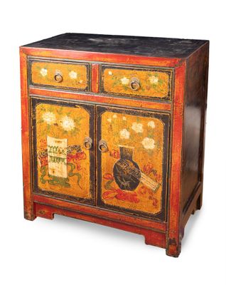 BUFFET en orme laqué à deux portes et deux tiroirs en ceintu…