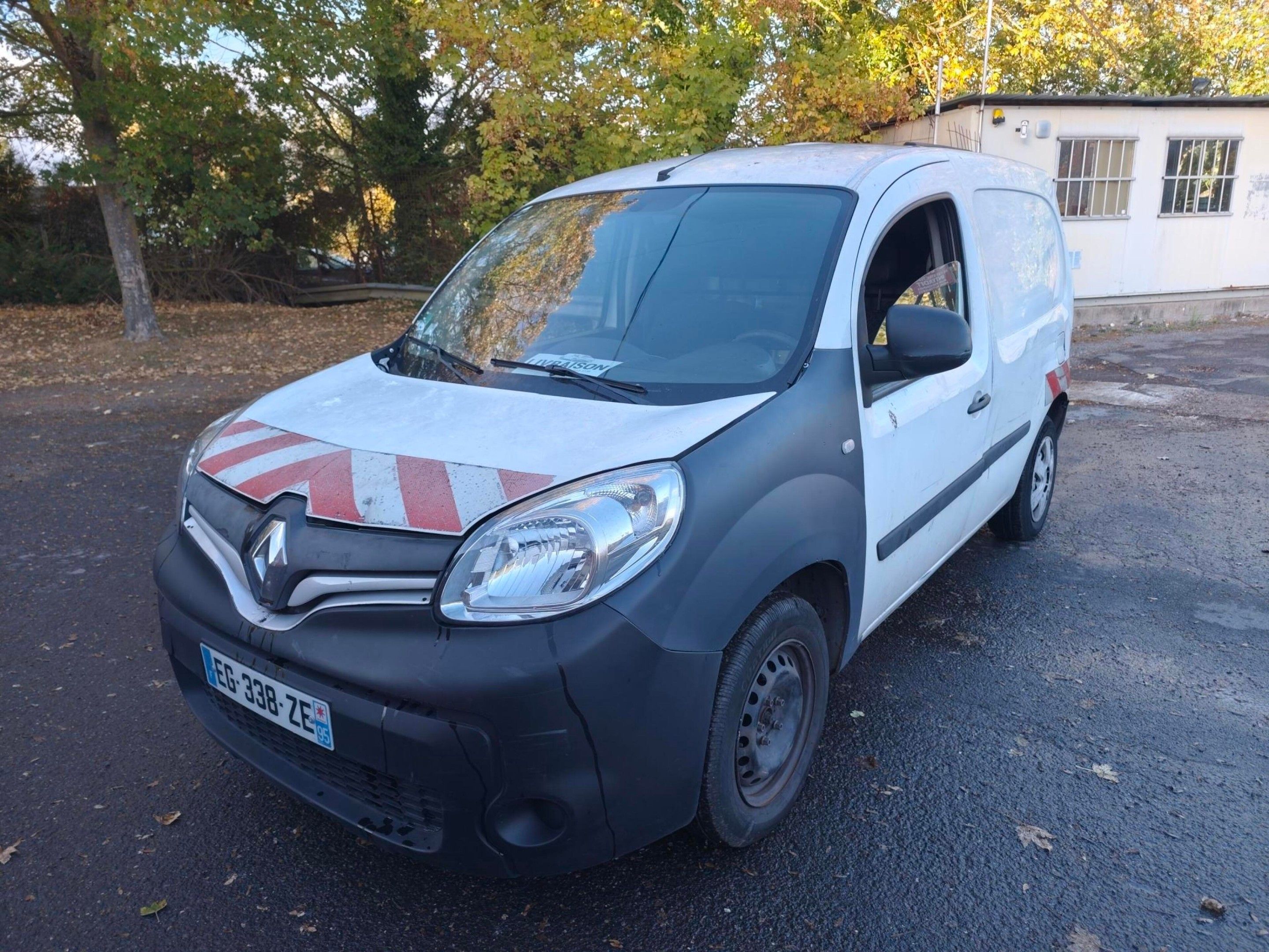 RENAULT KANGOO 1.5 DCI 90 CH - Genre : CTTE - Carrosserie : …