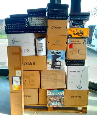 Palette Bazar déstockage non vérifié vendu en l'état sans re…