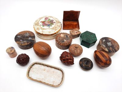 a lot of different items that are sitting on a table