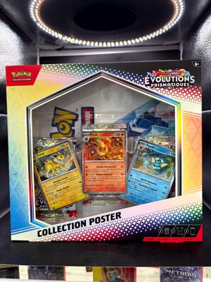 une boîte de cartes Pokémon exposée dans un magasin