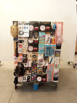 Lot de 2 cartons d'accessoires cheuveux environ 1000 pièces - Photo 1