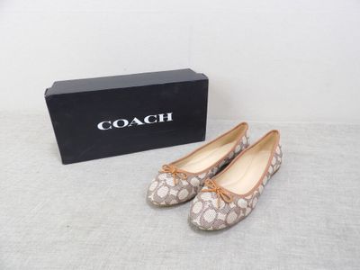 coach women ' s shoes size 7 5 5 5 5 5 5 5 5 5 5 5 5 5 5