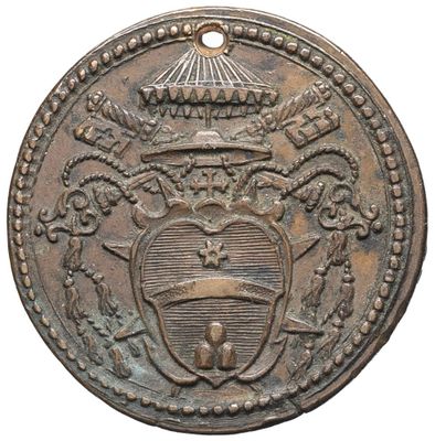 a close up of a coin with a crown on top of it