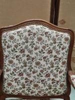 Fauteuil dit "à la reine" en bois mouluré, le dossier plat d… (photo 3)