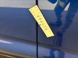 a sticker on the side of a car that says vauto