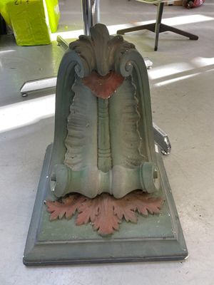 Console d'encorbelement en platre patiné - Photo 1