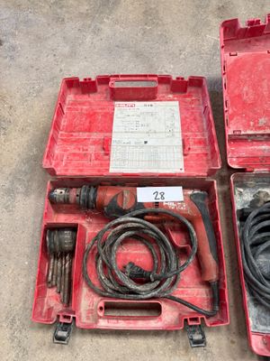1 perforateur HILTI TE2M, filaire, en coffret