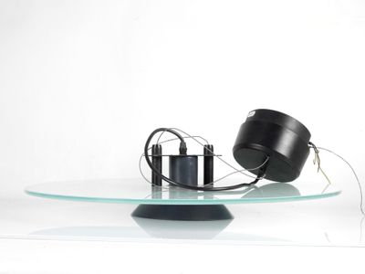 LUSTRE PLAFONNIER à disque circulaire en verre et métal noir…