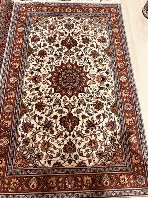 Tapis Iran Tabriz fond blanc 150 x 100