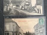 deux vieilles cartes postales représentant une scène de rue et une église