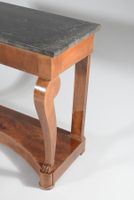 Console en placage d'acajou, les pieds antérieurs cambrés te… (photo 2)