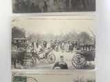 deux vieilles photos en noir et blanc représentant des chevaux et des calèches dans un parc