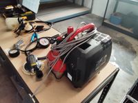 Un lot d’outillage pneumatique comprenant un petit compresse… (photo 2)