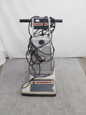 l'image d'une machine posée sur le sol