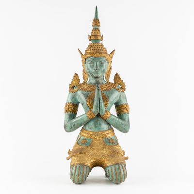 Sculpture décorative en bronze représentant un gardien de te…