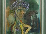 un tableau représentant une femme aux cheveux violets, dans un cadre vert