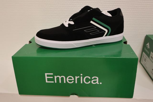 EMERICA – Paire de basquets KSL G6 Black. Taille : 41. Neuf. Poss...