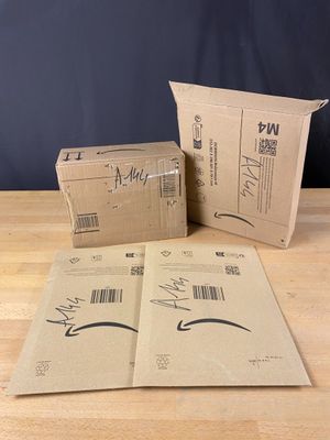 Lot de 4 colis Mystère (Retour Amazon,NPAI ,Adresse incomplè…