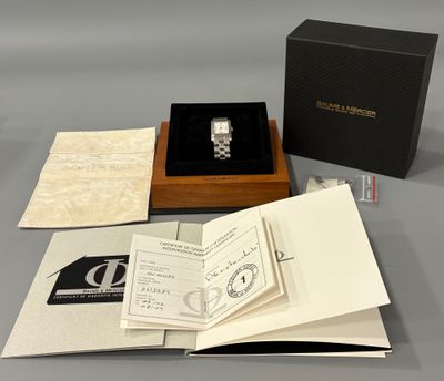 BAUME & MERCIER Montre bracelet en acier, modèle « Hampton »…