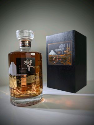 Hibiki 21 ans Kacho. Edition rare et raffinée de Suntory.