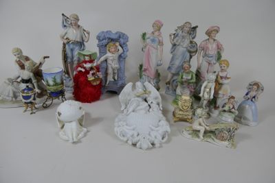 a lot of figurines that are sitting on a table