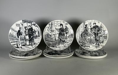 trois assiettes en noir et blanc sur lesquelles figurent des photos de personnes
