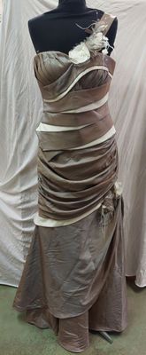 ensemble Bustier et jupe + étole marque Creatif paris (T40) …