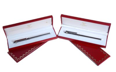 MUST DE CARTIER - PARURE de stylos "Trinity" en métal argent…