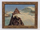 une image représentant un tableau d'une montagne enneigée