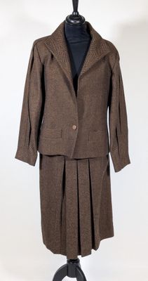 an image of a suit and skirt on a mannequin