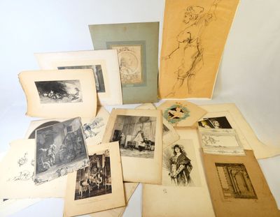 beaucoup de vieux livres posés sur la table