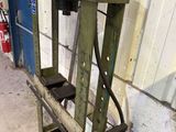 a machine that is sitting in a garage