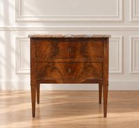 Petite commode deux tiroirs en acajou et placage d'acajou fl…