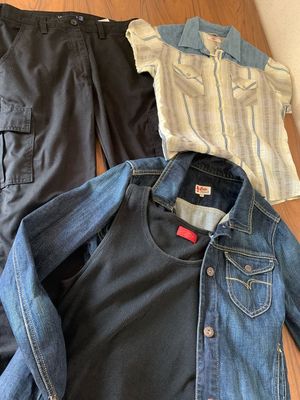 Expédition obligatoire - Lot mixte de 5 vêtements Lee Cooper…