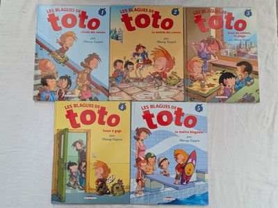 quatre livres pour enfants consacrés à Toto et d'autres contes pour enfants