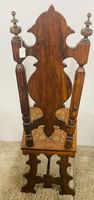 GRANDE CHAISE en noyer incrusté d os et de filets de bois à … (photo 4)