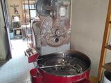 une machine qui se trouve dans une pièce