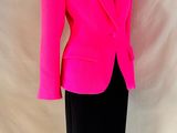 un blazer rose sur un mannequin, un mannequin, un mannequin, un mannequin, un mannequin, un mannequin, un mannequin, un mannequin, un mannequin, un mannequin, un mannequin, un mannequin, un mannequin, un mannequin, un mannequin, un mannequin, un mannequin, un mannequin, un mannequin, un mannequin, un mannequin, un mannequin, un mannequin, un mannequin, un mannequin, un mannequin, un mannequin, un mannequin, un mannequin, un mannequin, un mannequin, un mannequin, un mannequin, un mannequin