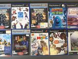 beaucoup de jeux vidéo sur la table ensemble
