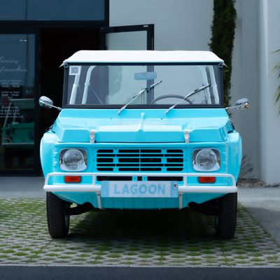 Véhicule de marque MCC AUTOMOTIVE Eden, Bleu Lagoon, immatriculé GV-31 - Photo 1