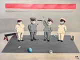 un tableau représentant un groupe d'hommes debout sur une scène