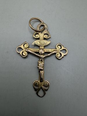 Pendentif croix en or jaune 585 millièmes, XIXème siècle 4,5… - Photo 1