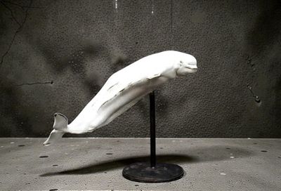 Sujet zoomorphe en bronze à patine blanche représentant une …