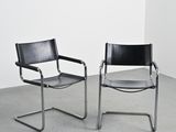 paire de chaises « Cantile » en cuir noir et chrome, créées par Marcel Knoller pour Knoller, années 1970