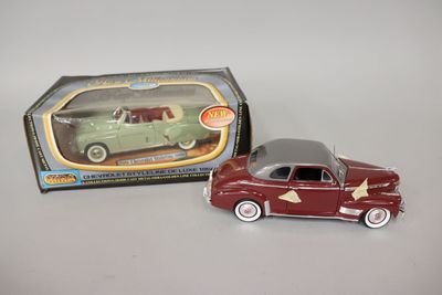 2 véhicules miniatures 1/18 -CHEVROLET - Styline - 1950 - Bo…