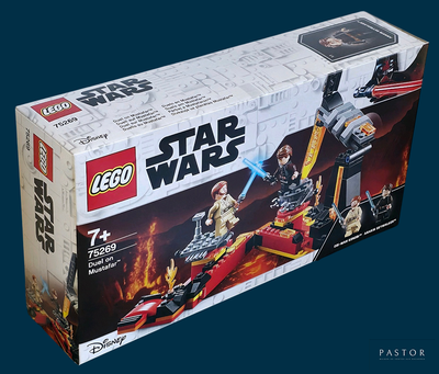 a box with a lego star wars set inside of it