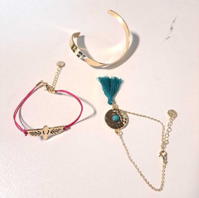 10 / Lot de 3 bracelets - HIPANEMA /// COMME NEUF