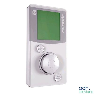 une image représentant un thermostat numérique sur fond blanc